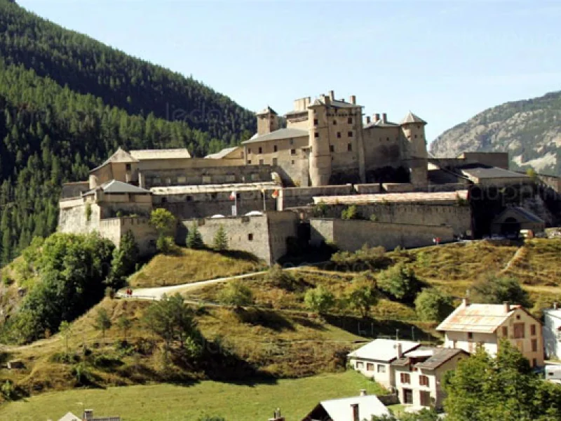 Chateau Queyras